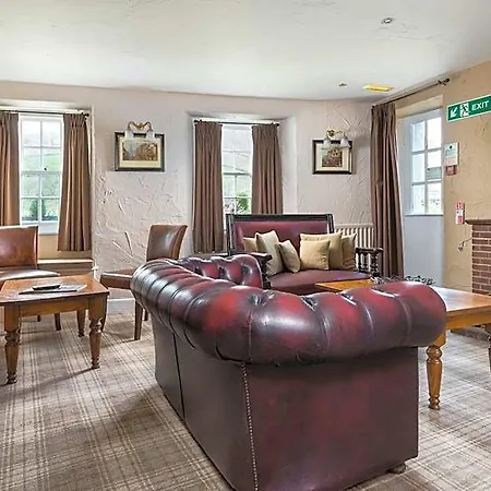 The Traveller's Rest 3*